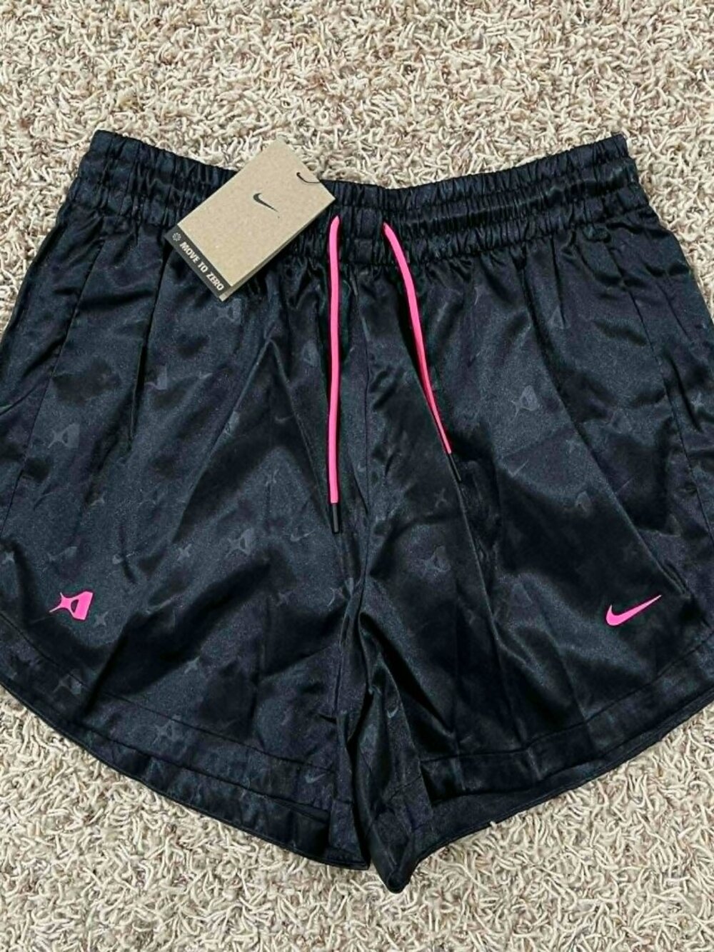 Nike Women’s A'ja Wilson Signature Satin Basketball Shorts HM7710-010, Size M